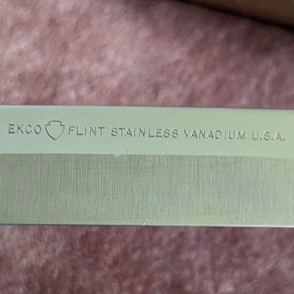 Ekco Flint Stainless Vanadium Fork & Knife With Wood Handles in Original Box - Picture 7 of 8